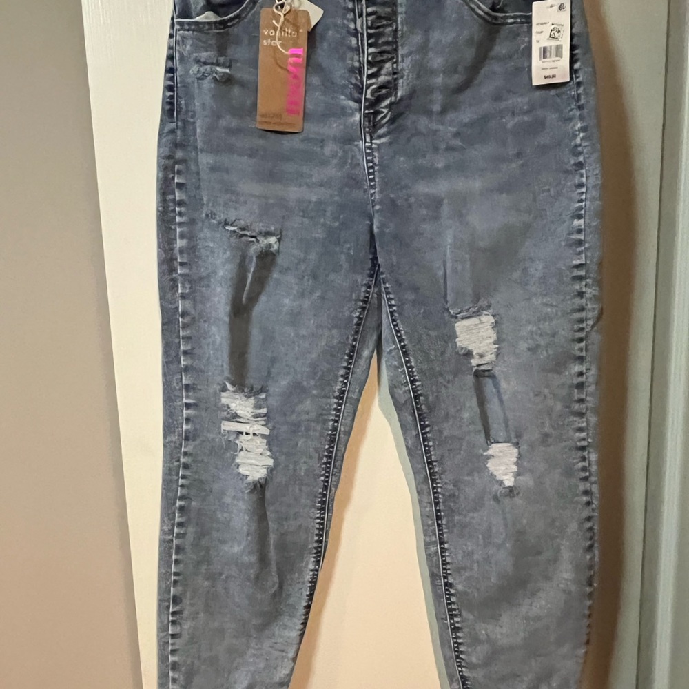 Mom denim Jeans, Sz 13.new with tags